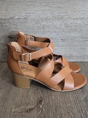 Eurosoft by Sofft Aleah Strappy Block Heel Sandals Luggage Tan Brown Sz 9M